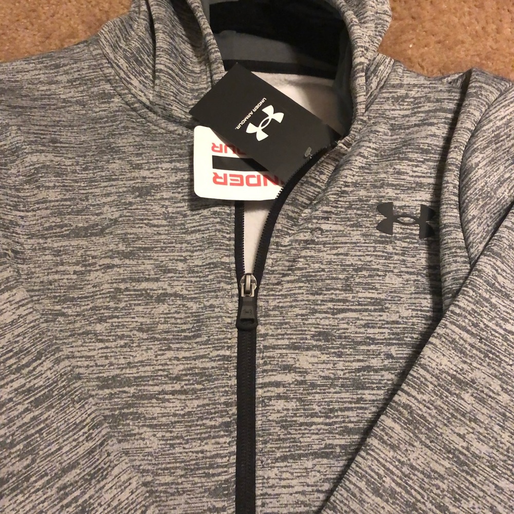 Boys hoodie in gray under armor